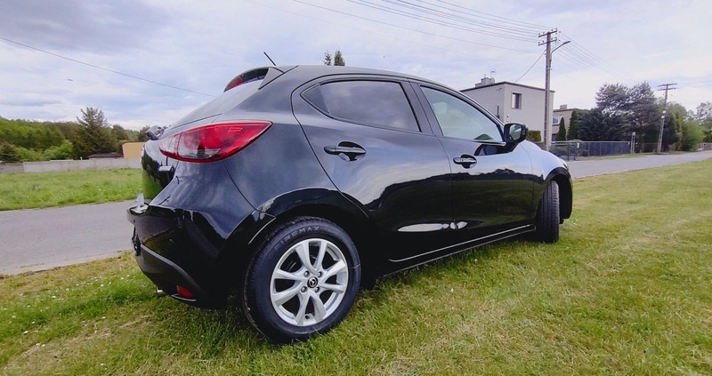 Mazda 2 cena 37900 przebieg: 170000, rok produkcji 2015 z Sędziszów małe 781